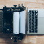 vergleich-laptop-schreibmaschine-unsplash.jpg
